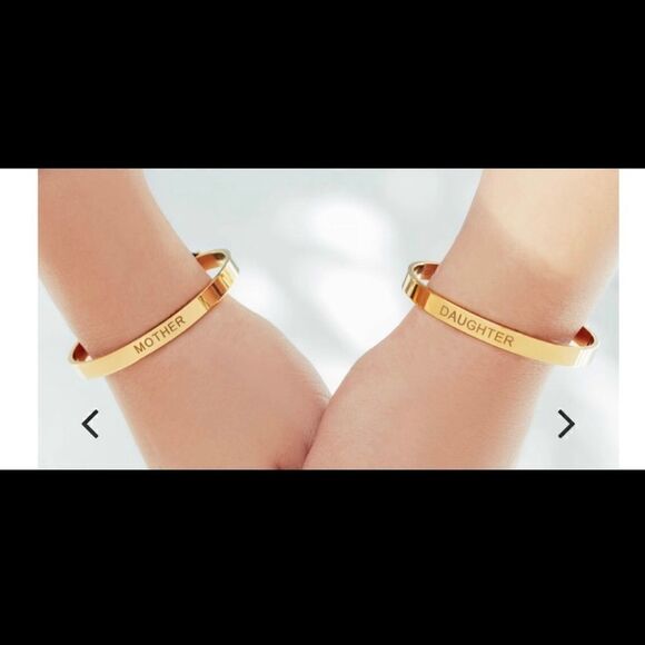 DAUGHTER SKINNY CUFF ELASTIC HAIR TIE BRACELET - Picture 1 of 2